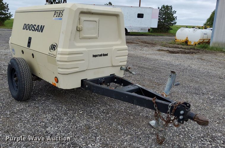 image for item KH9573 2012 Doosan P185  air compressor