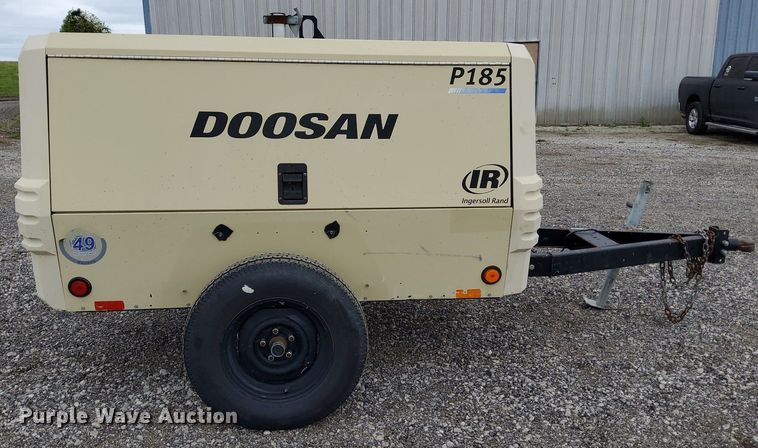 image for item KH9573 2012 Doosan P185  air compressor