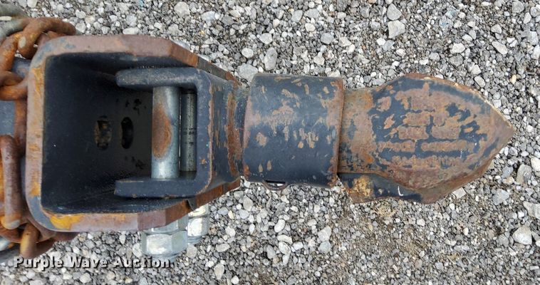 image for item KH9573 2012 Doosan P185  air compressor