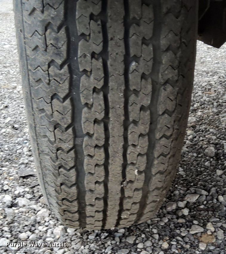 image for item KH9573 2012 Doosan P185  air compressor