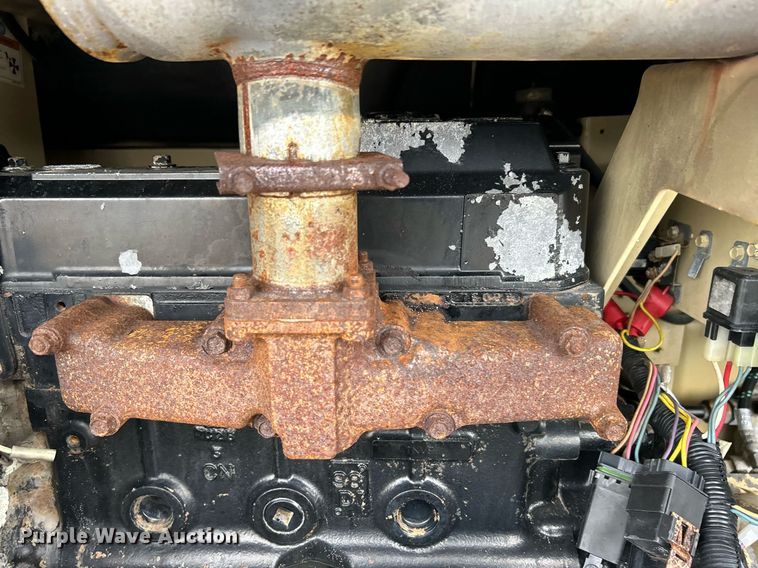 image for item KH9575 2007 Ingersoll Rand P185  air compressor