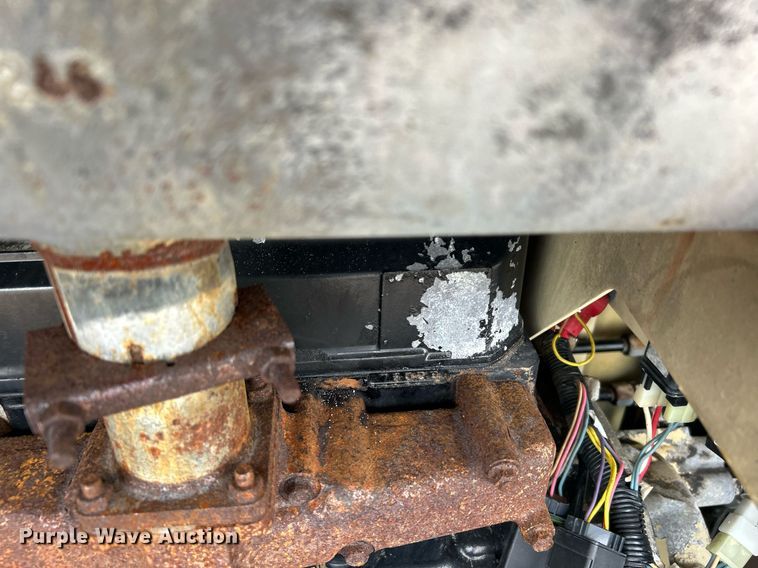 image for item KH9575 2007 Ingersoll Rand P185  air compressor