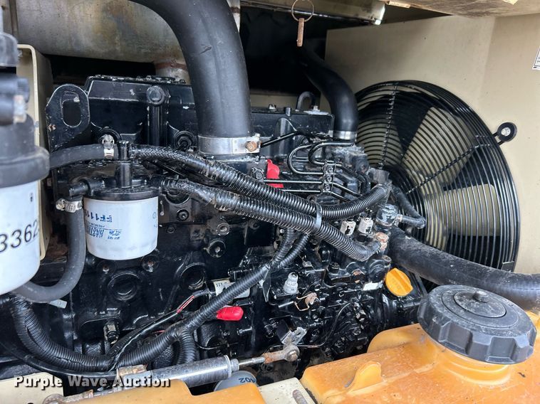 image for item KH9575 2007 Ingersoll Rand P185  air compressor