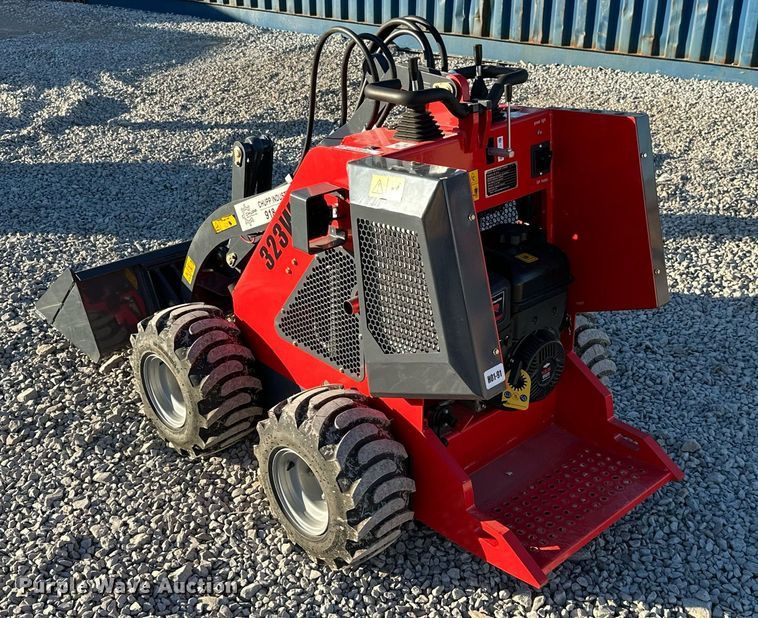 image for item KT9139 SDLOOL 323W  compact utility loader