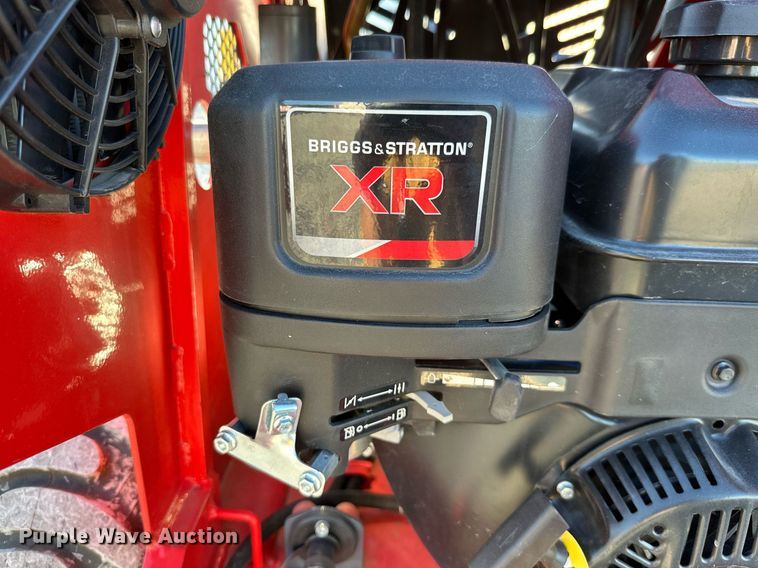 image for item KT9139 SDLOOL 323W  compact utility loader