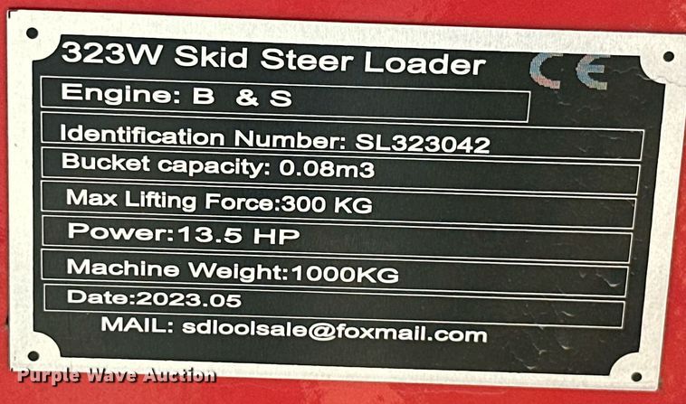 image for item KT9139 SDLOOL 323W  compact utility loader