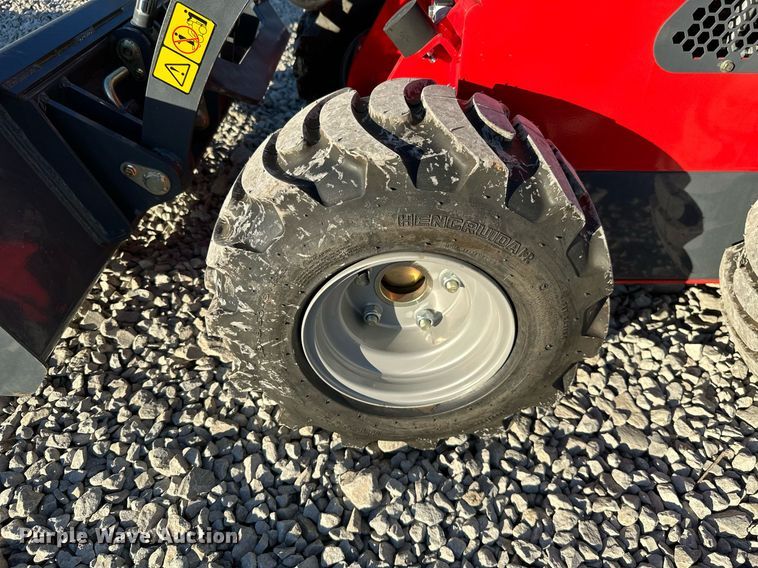 image for item KT9139 SDLOOL 323W  compact utility loader