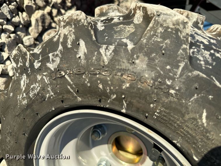 image for item KT9139 SDLOOL 323W  compact utility loader