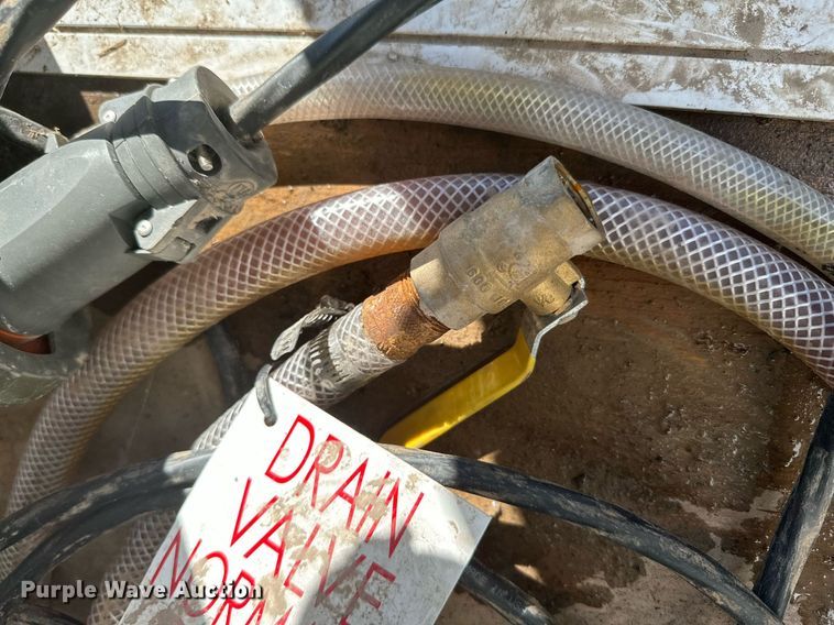 image for item KT9207 Darley  well pump house