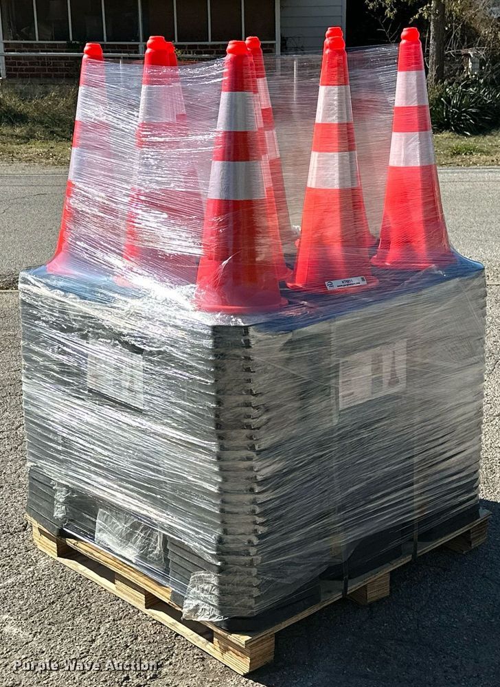 image for item KT9211 Approximately (250) traffic cones