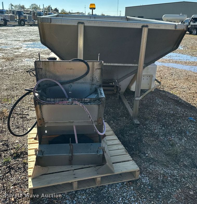 image for item KT9233 Warren AC-2420A-13  spreader