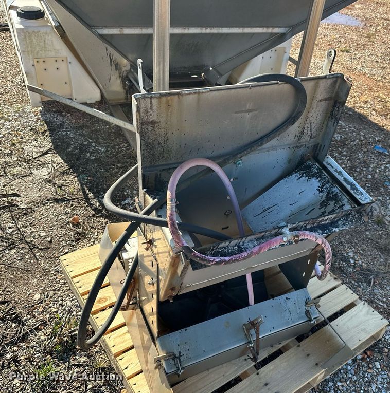 image for item KT9233 Warren AC-2420A-13  spreader