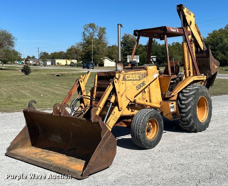 image for item KT9255 1984 Case 580 Super E  backhoe