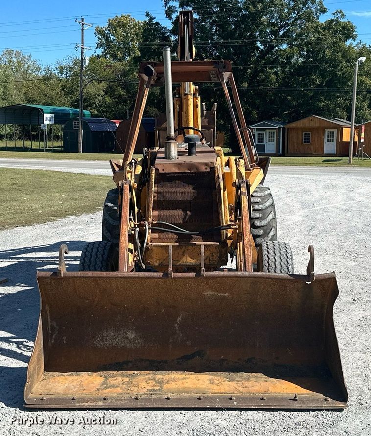 image for item KT9255 1984 Case 580 Super E  backhoe