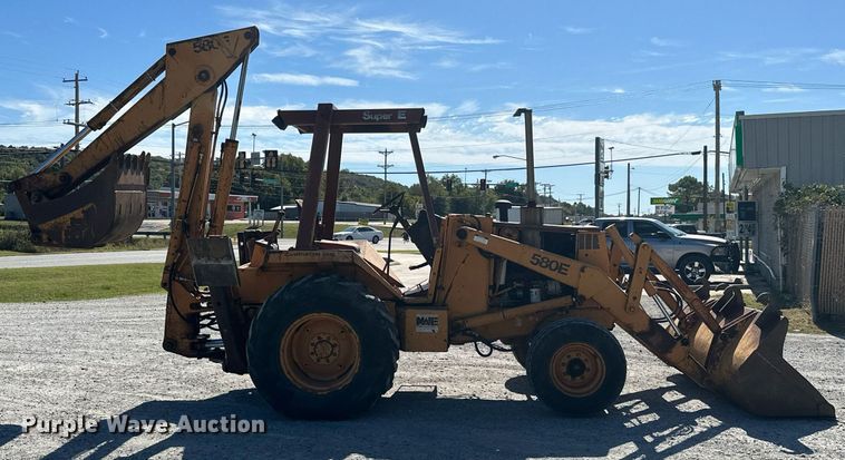 image for item KT9255 1984 Case 580 Super E  backhoe