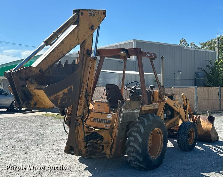 image for item KT9255 1984 Case 580 Super E  backhoe