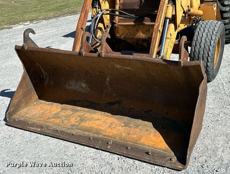 image for item KT9255 1984 Case 580 Super E  backhoe