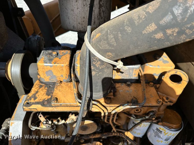 image for item KT9255 1984 Case 580 Super E  backhoe