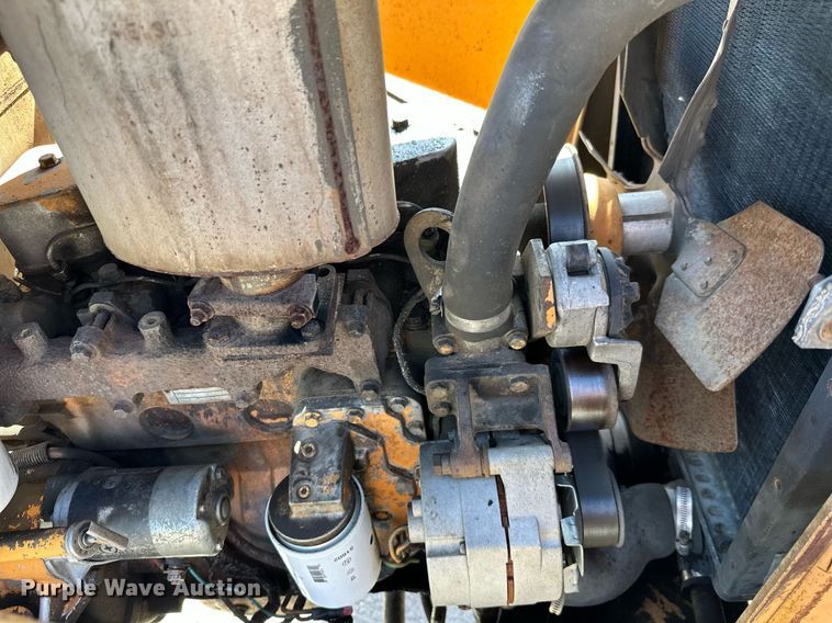 image for item KT9255 1984 Case 580 Super E  backhoe