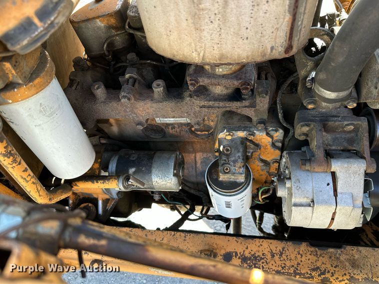 image for item KT9255 1984 Case 580 Super E  backhoe