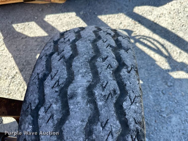 image for item KT9255 1984 Case 580 Super E  backhoe