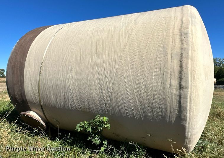 image for item KT9261 Fiberglass tank