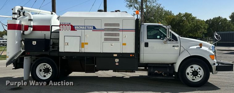 image for item KT9281 2008 Ford F650 Super Duty  vacuum truck