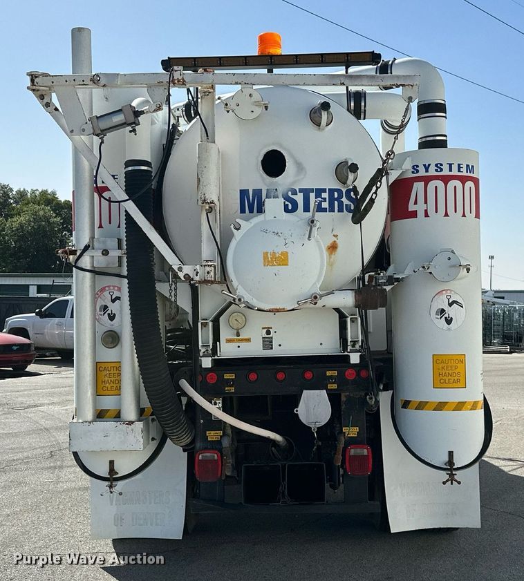 image for item KT9281 2008 Ford F650 Super Duty  vacuum truck