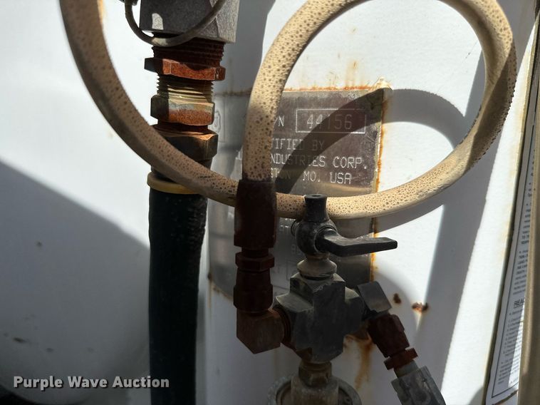 image for item KT9281 2008 Ford F650 Super Duty  vacuum truck