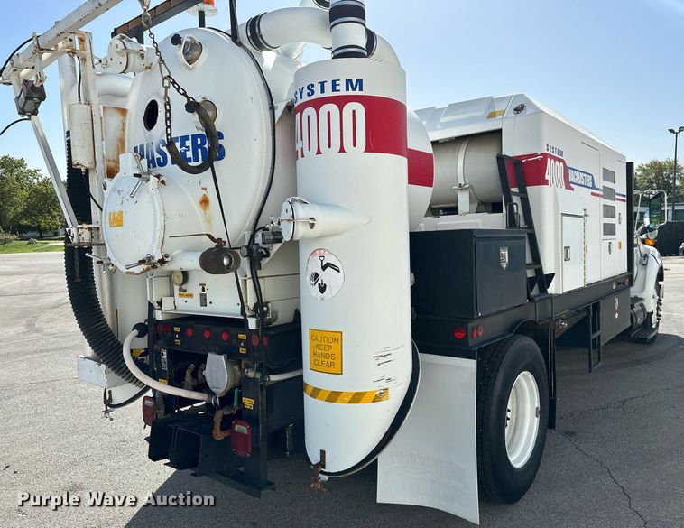 image for item KT9281 2008 Ford F650 Super Duty  vacuum truck