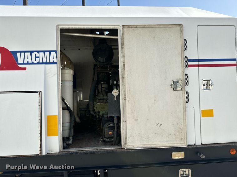 image for item KT9281 2008 Ford F650 Super Duty  vacuum truck