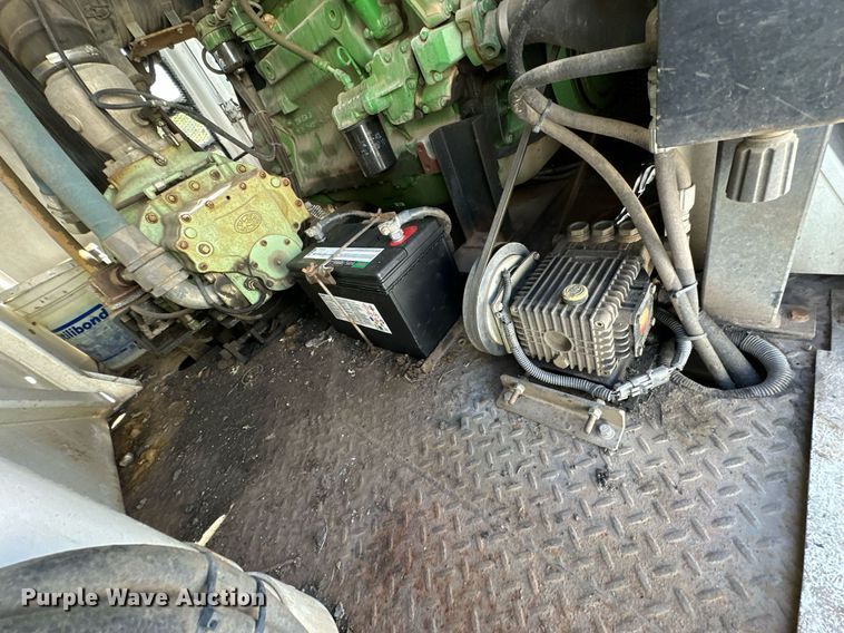 image for item KT9281 2008 Ford F650 Super Duty  vacuum truck