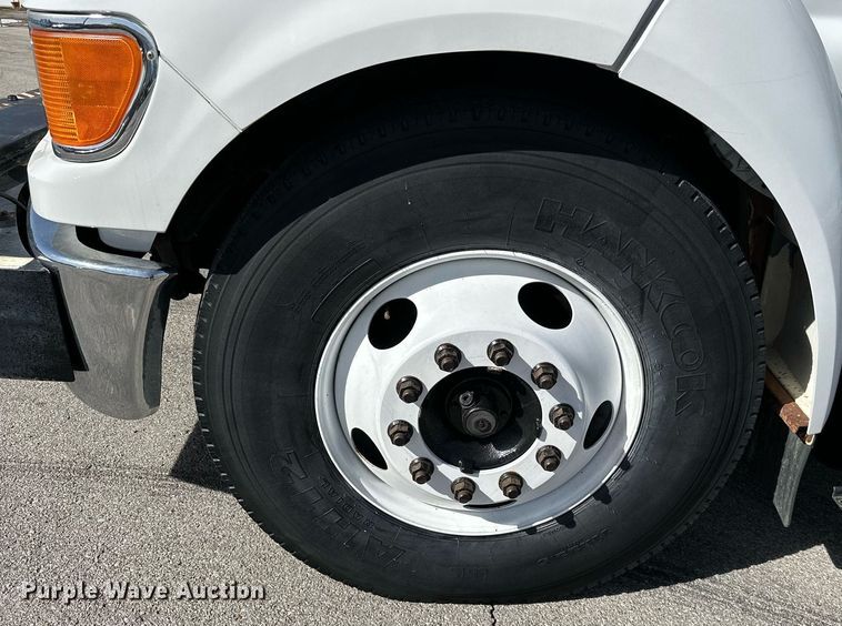 image for item KT9281 2008 Ford F650 Super Duty  vacuum truck