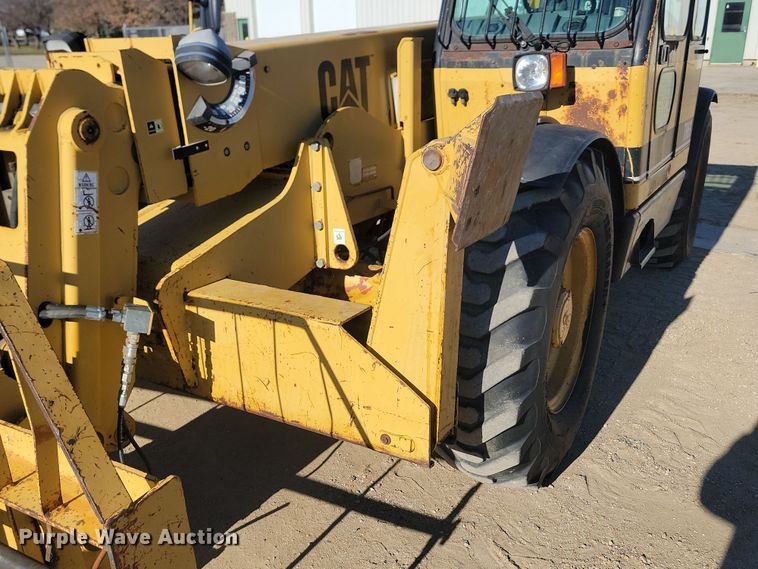 image for item KU9099 1995 Caterpillar TH63  telehandler
