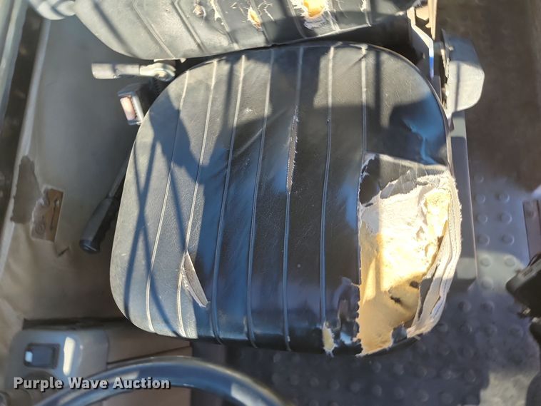 image for item KU9099 1995 Caterpillar TH63  telehandler