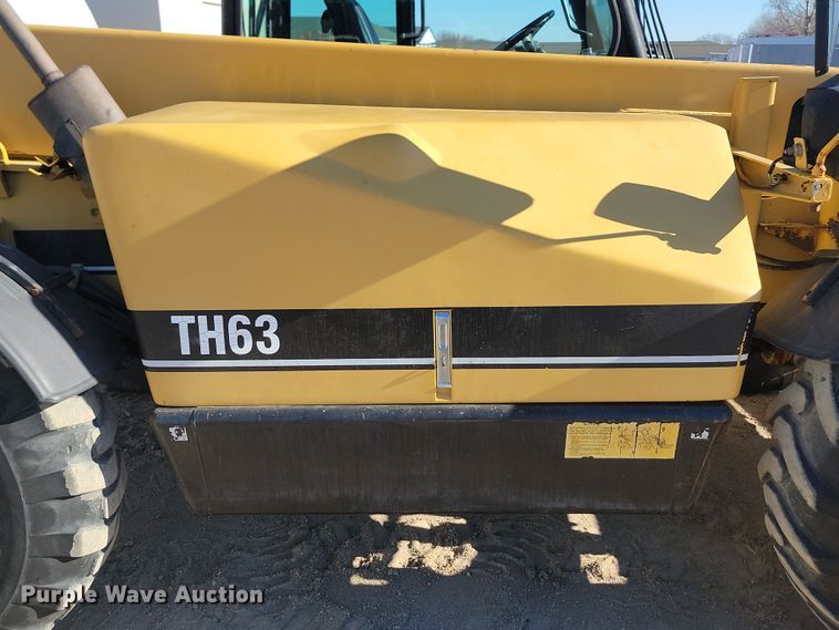image for item KU9099 1995 Caterpillar TH63  telehandler