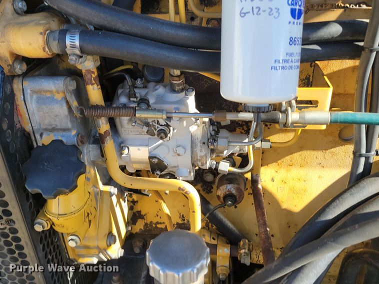 image for item KU9099 1995 Caterpillar TH63  telehandler