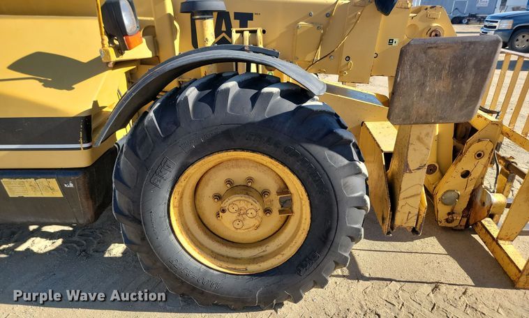 image for item KU9099 1995 Caterpillar TH63  telehandler