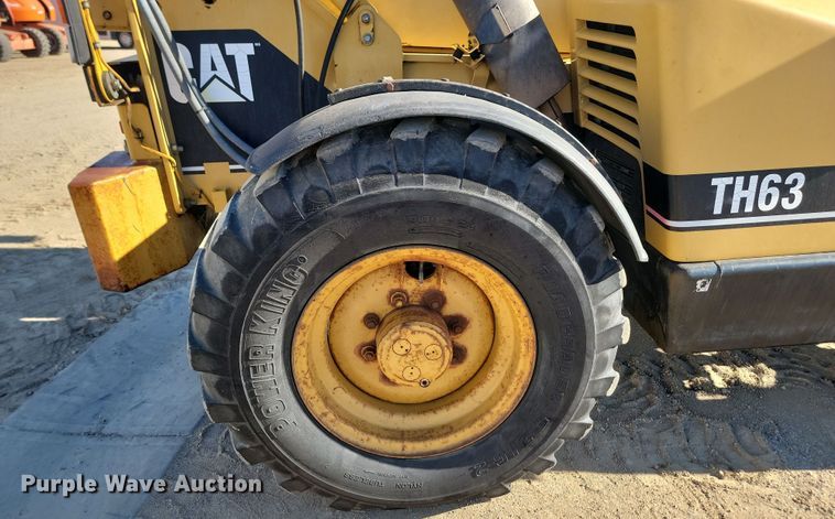 image for item KU9099 1995 Caterpillar TH63  telehandler