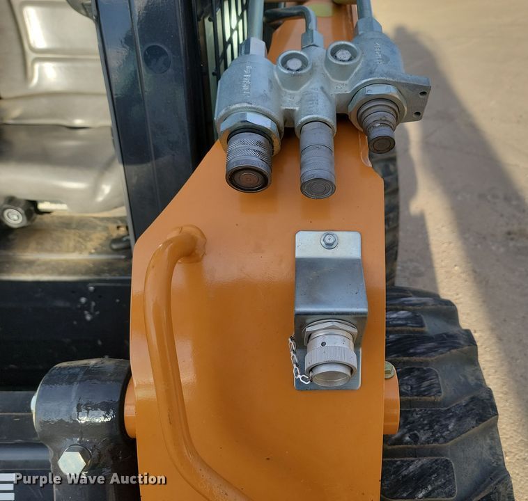 image for item KU9106 2022 Case SR210B  skid steer loader