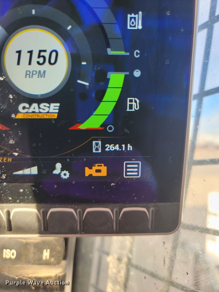 image for item KU9106 2022 Case SR210B  skid steer loader