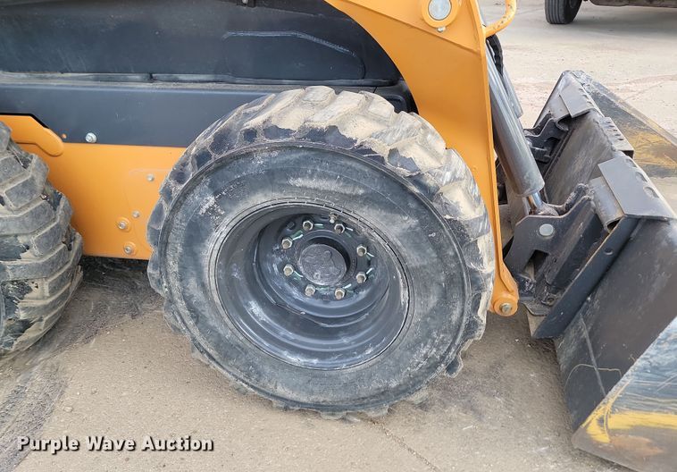 image for item KU9106 2022 Case SR210B  skid steer loader