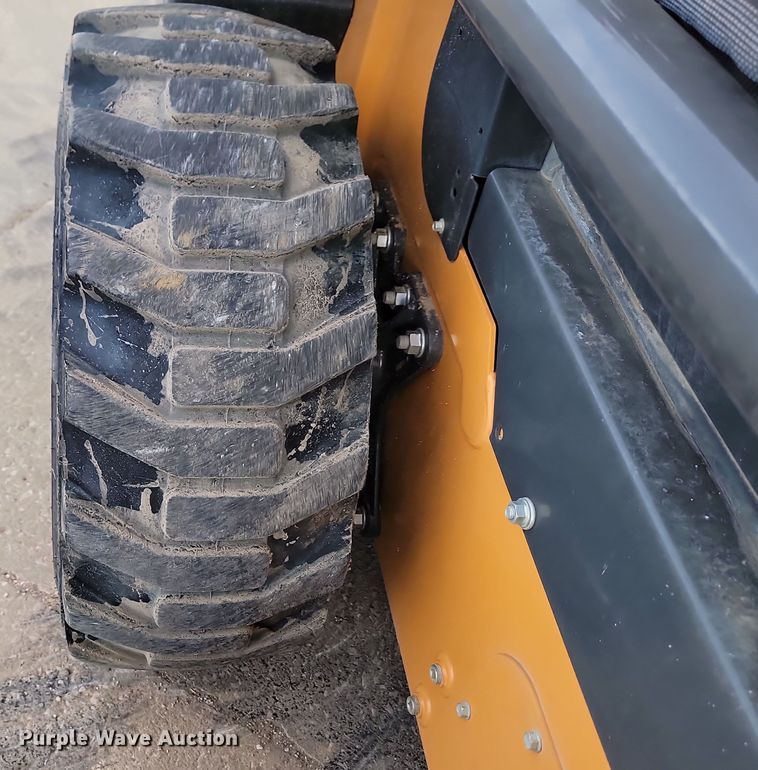 image for item KU9106 2022 Case SR210B  skid steer loader