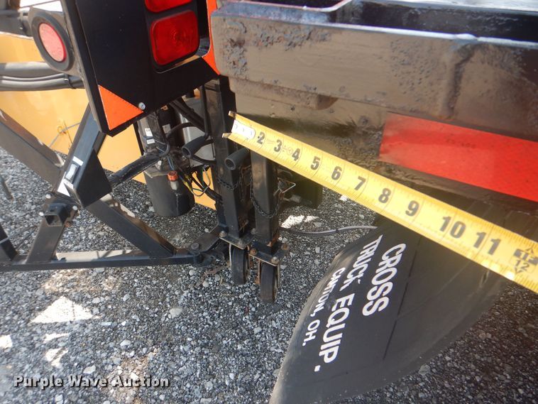 image for item KW9065 2007 GMC C6500  flatbed truck