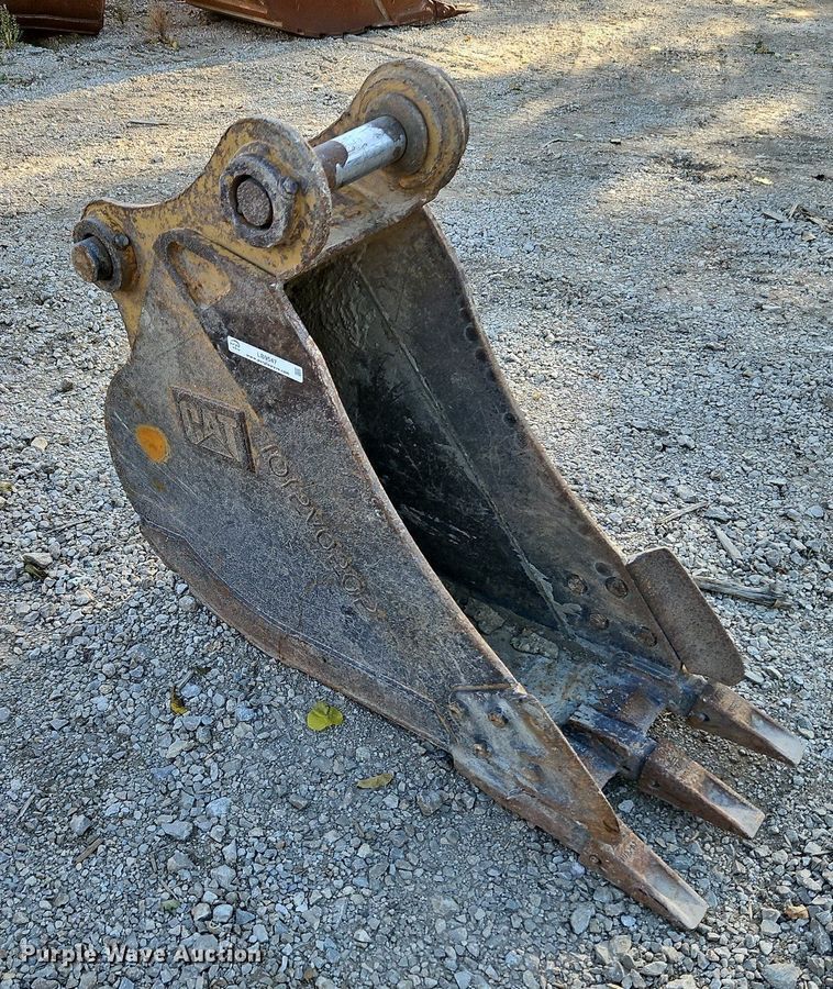 image for item LB9547 Caterpillar 312  bucket