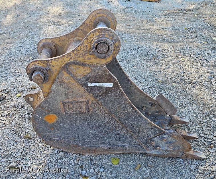 image for item LB9547 Caterpillar 312  bucket
