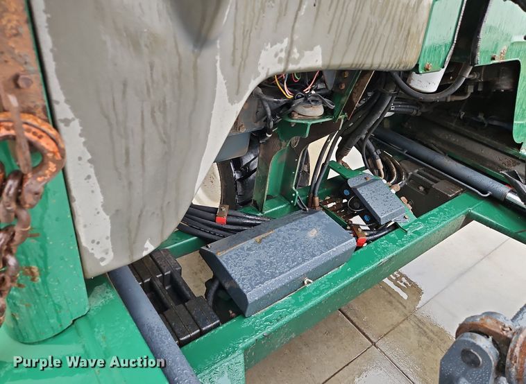 image for item LB9551 2006 Moffett M55  forklift