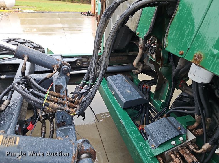 image for item LB9551 2006 Moffett M55  forklift