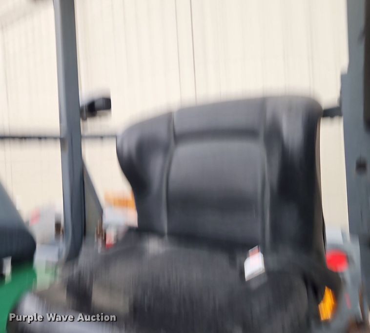 image for item LB9551 2006 Moffett M55  forklift