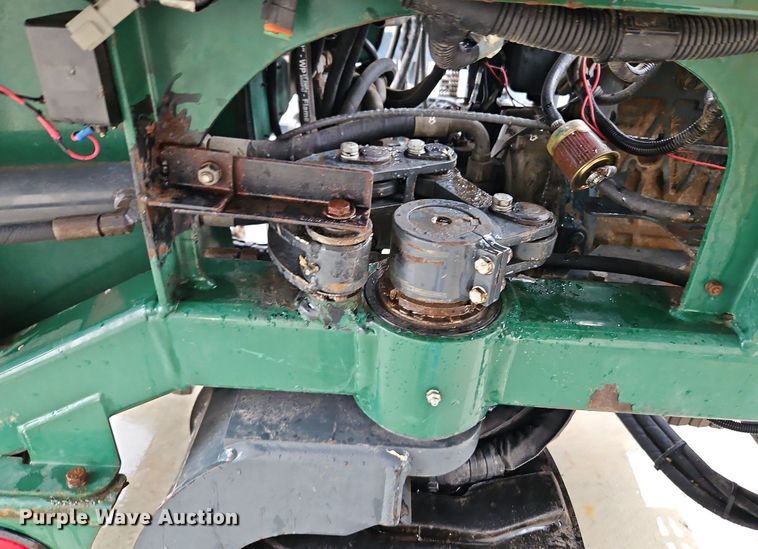 image for item LB9551 2006 Moffett M55  forklift